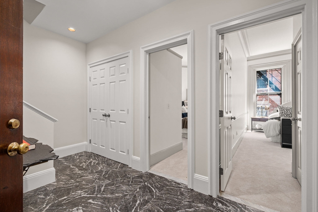 38 Hancock St # 6