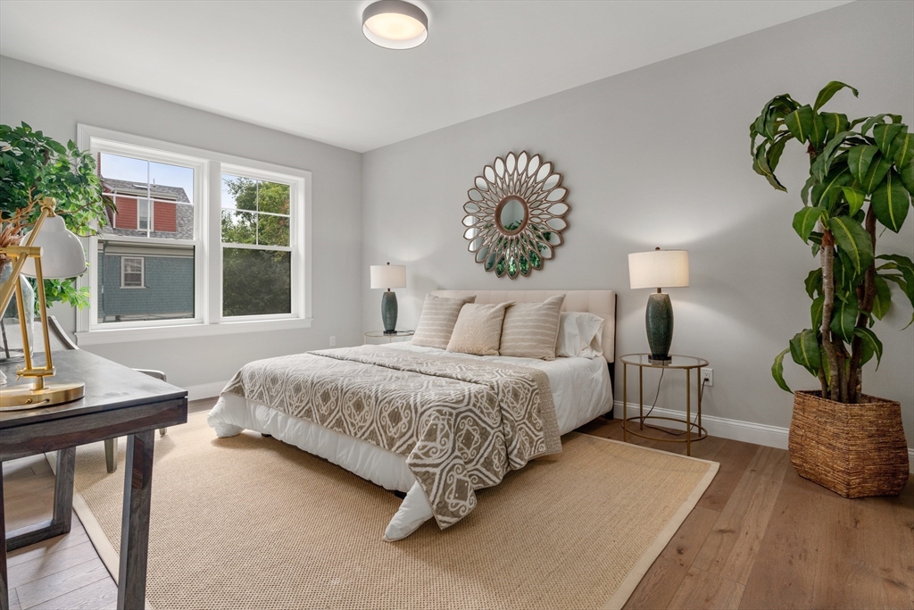 54 Pleasant Street # 4