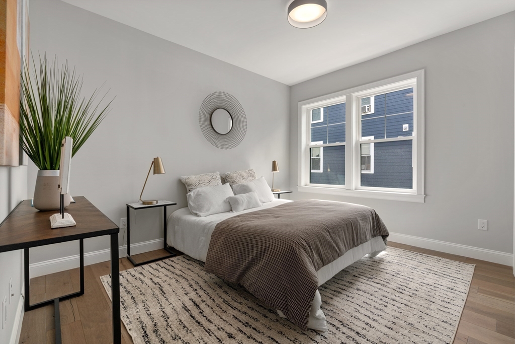 54 Pleasant Street # 4