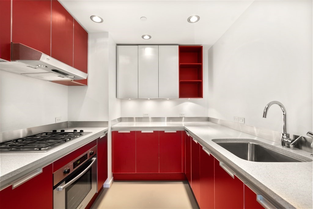 141 Dorchester Ave # 806