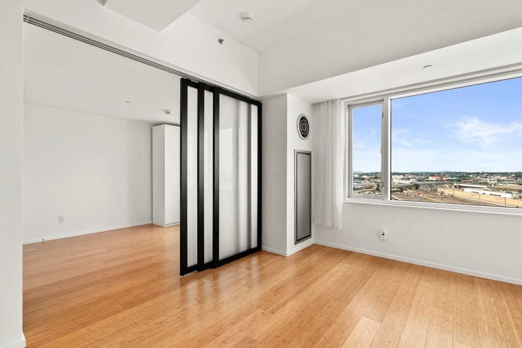 141 Dorchester Ave # 806