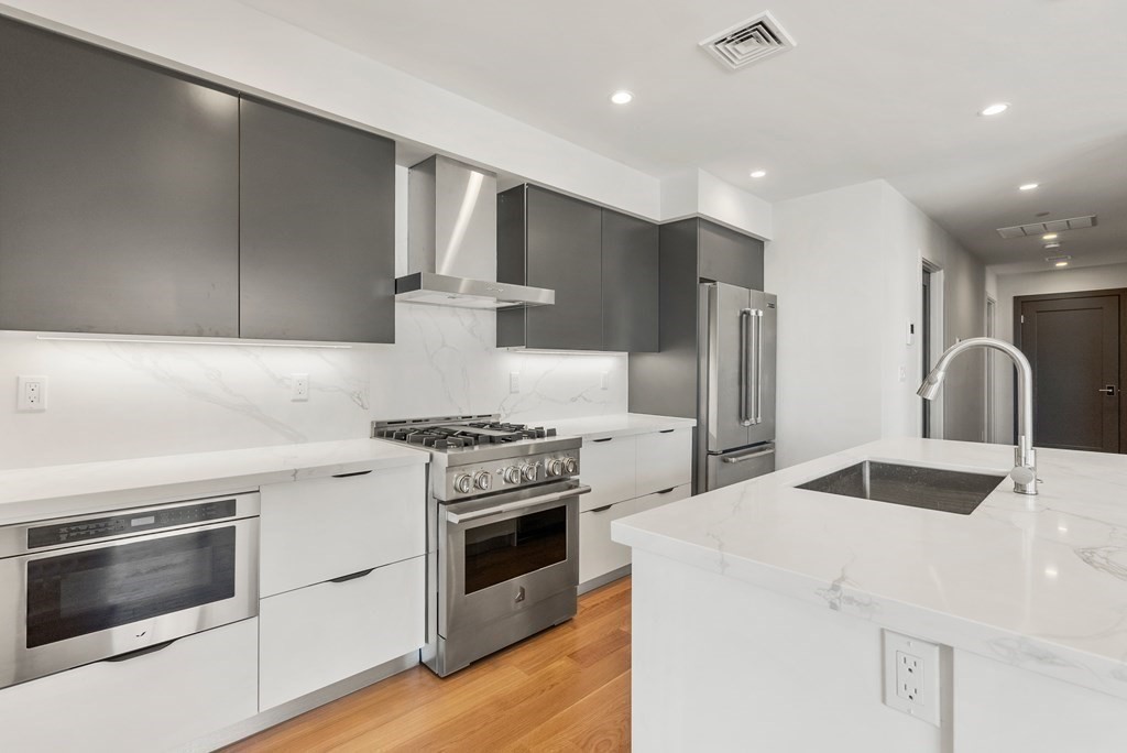 537 E 2nd St # 101, Boston Unit: 101