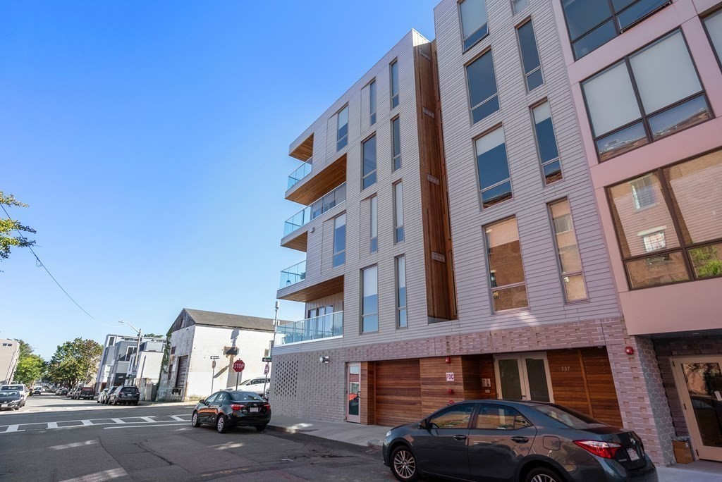 537 E 2nd St # 101, Boston Unit: 101