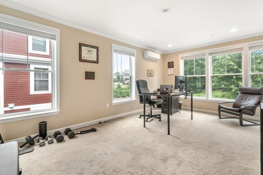 1 Elm St # 4, Boston Unit: 4