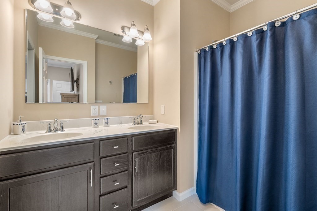 1 Elm St # 4, Boston Unit: 4