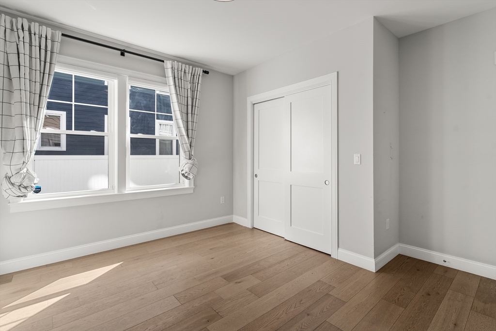 54 Pleasant Street # 4