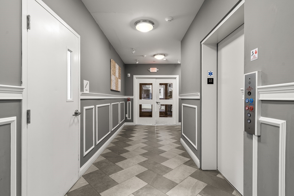 54 Pleasant Street # 4