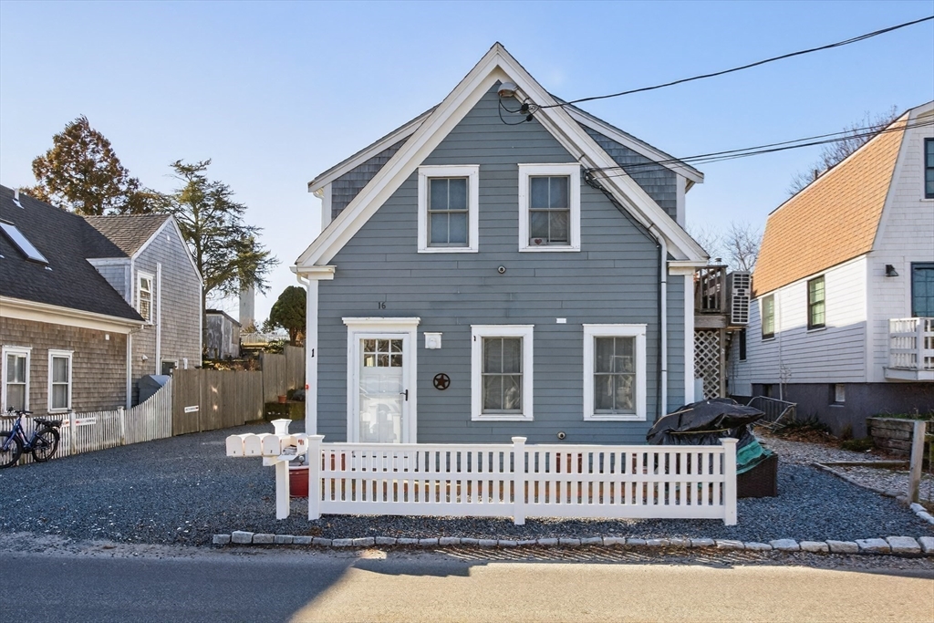 16 Conwell Street Unit 3