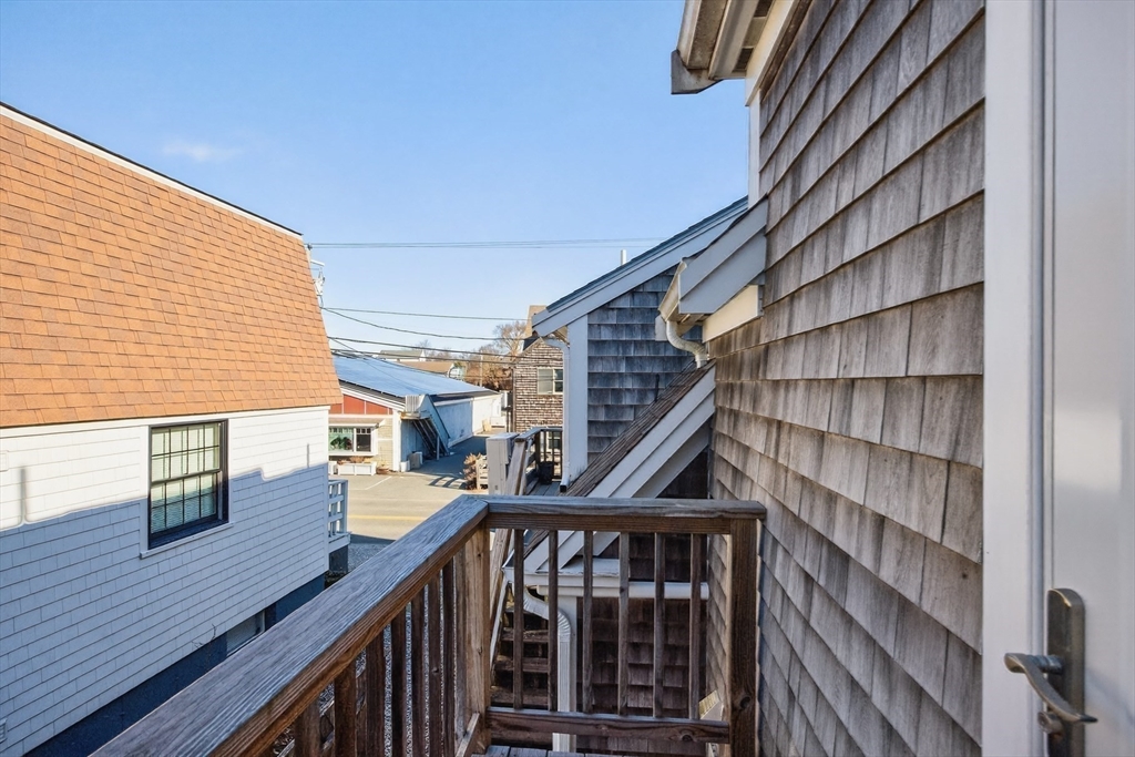 16 Conwell Street Unit 3