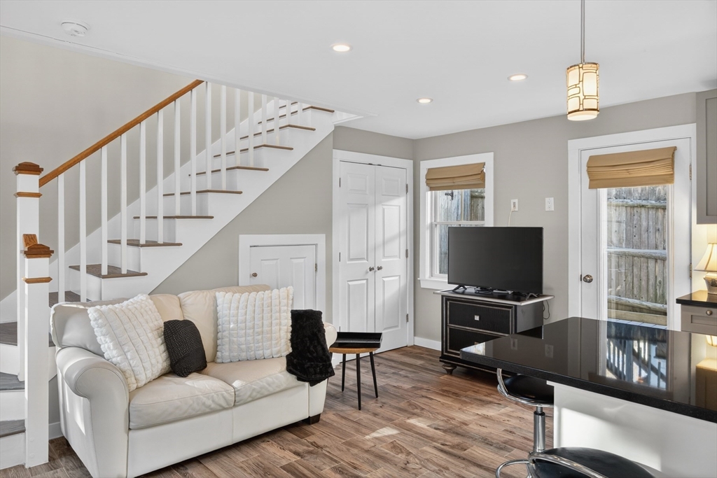 16 Conwell Street Unit 3
