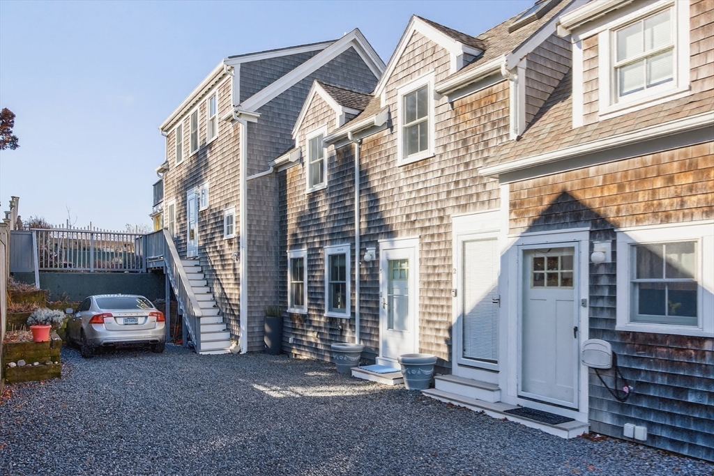 16 Conwell Street Unit 3