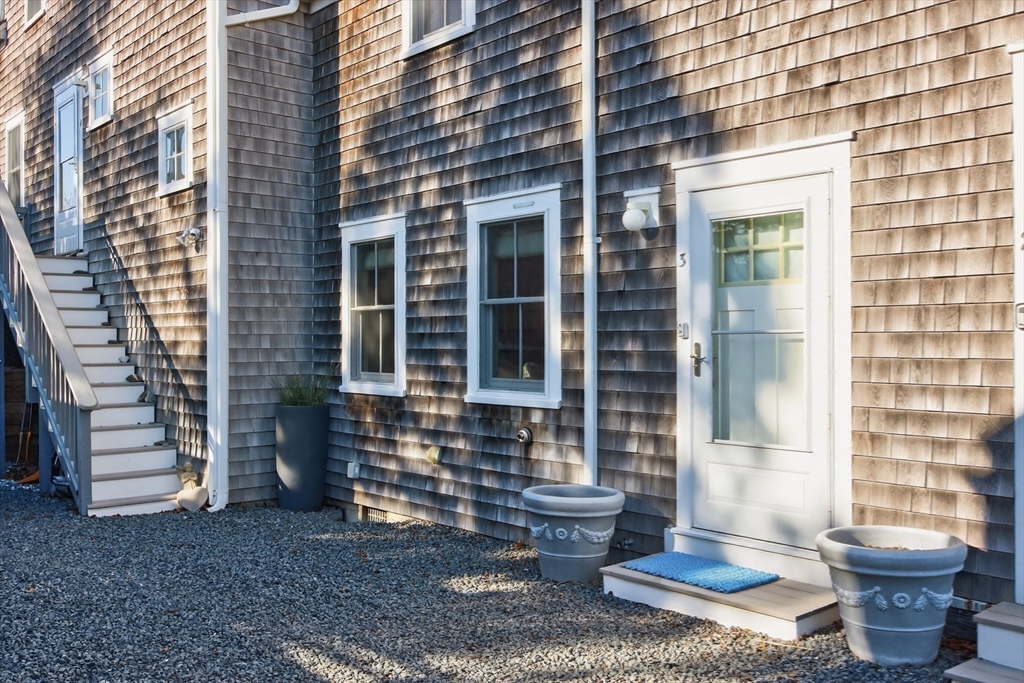 16 Conwell Street Unit 3