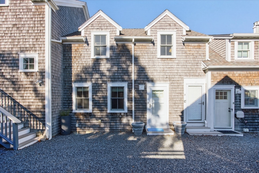 16 Conwell Street Unit 3