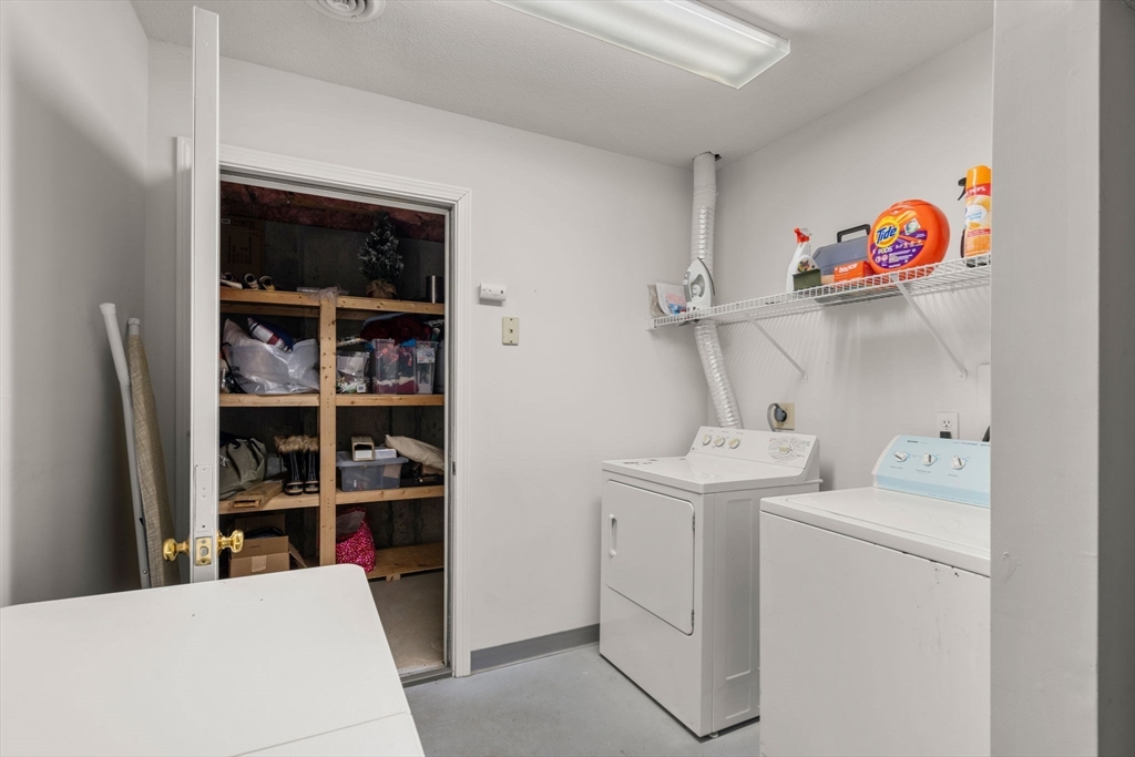 21 Oak Leaf Way # 21