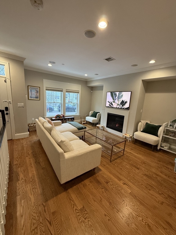 394 W Second St # 394