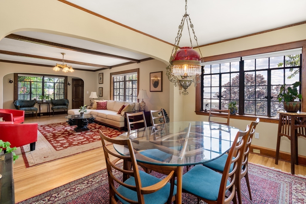 63 Crabtree Rd