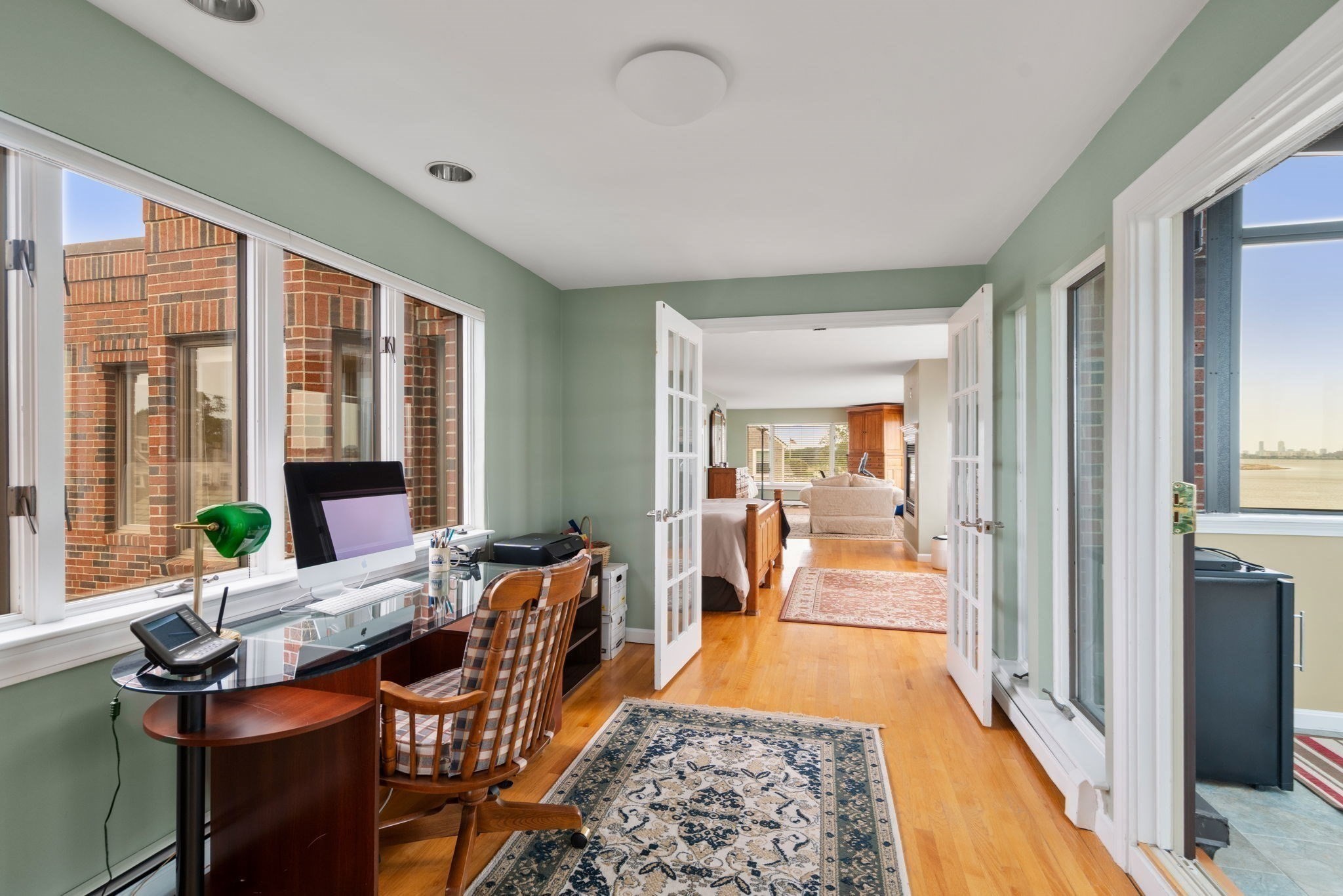 128 Shore Ave