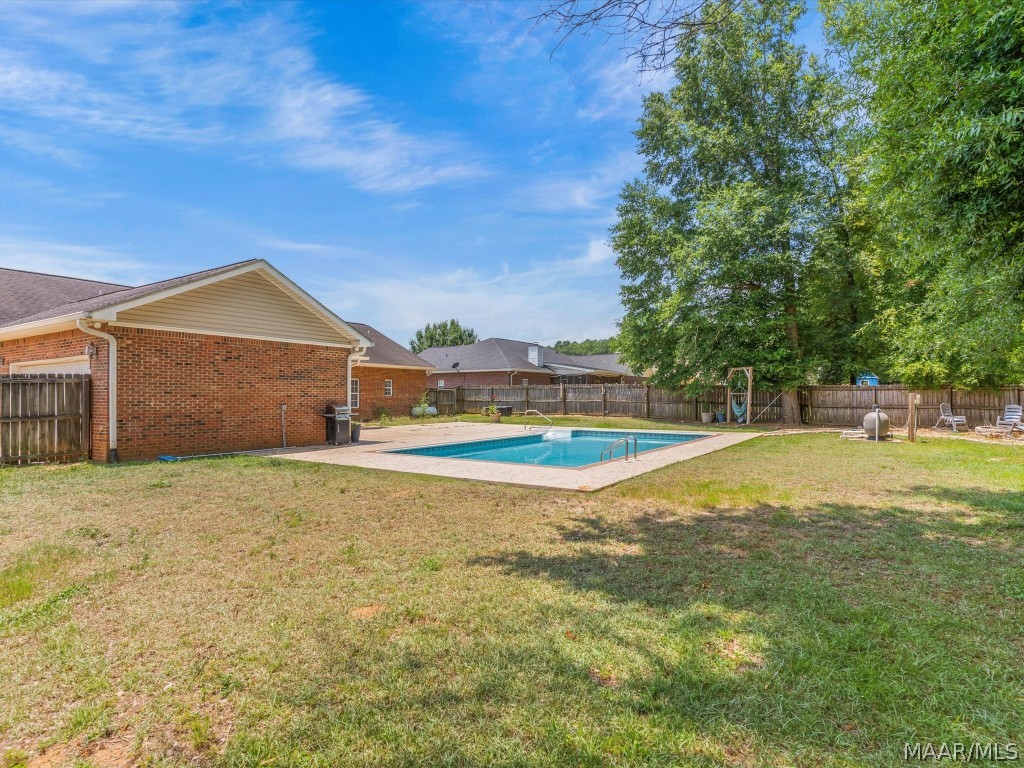 183 COUNTY ROAD 166 Road