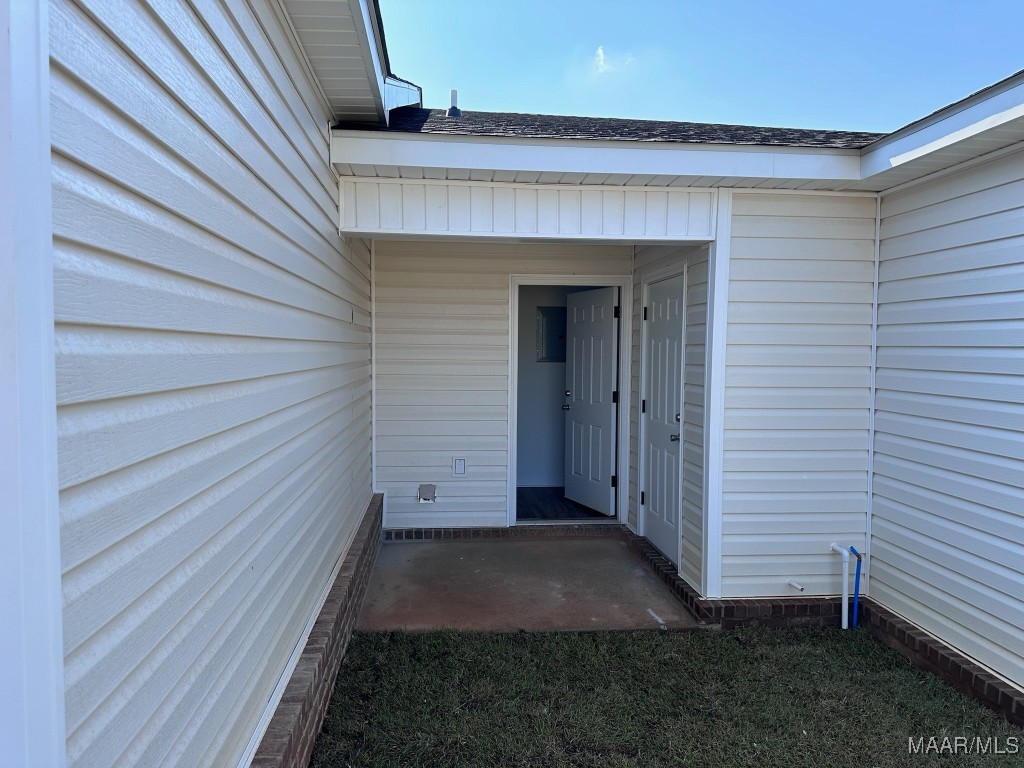 208 CHARLESTON Drive