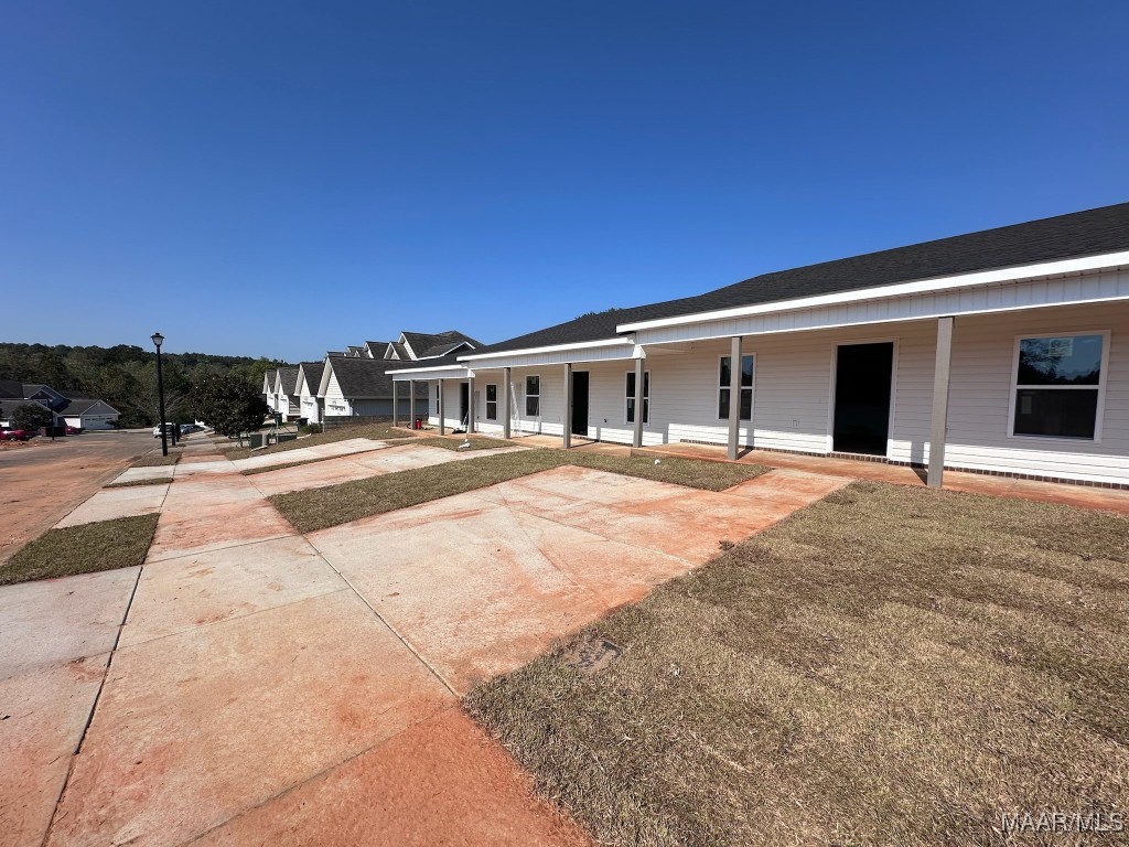 210 CHARLESTON Drive