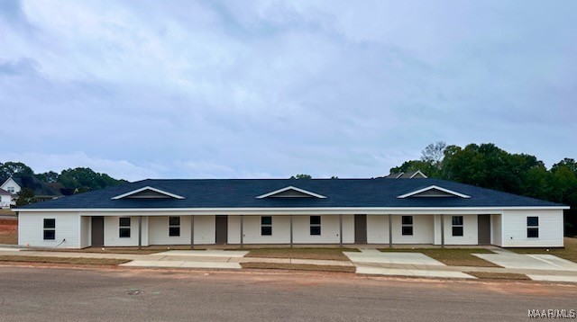 207 CHARLESTON Drive