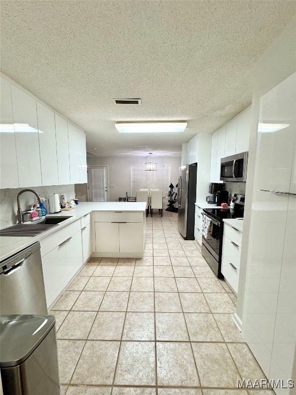 2821 QUAIL Cove