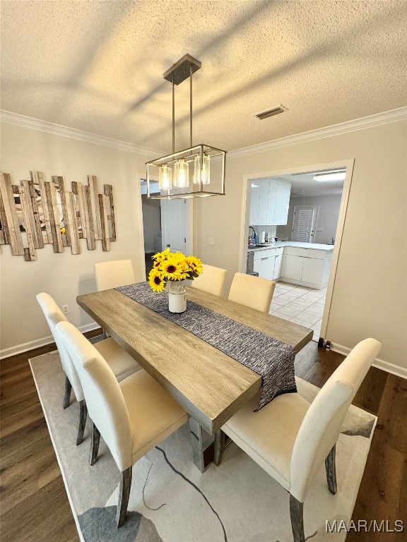 2821 QUAIL Cove