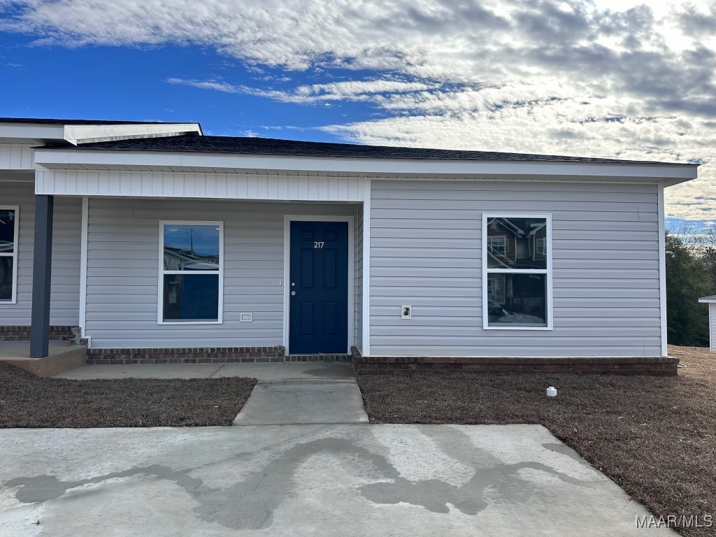 217 CHARLESTON Drive