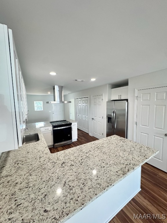 217 CHARLESTON Drive