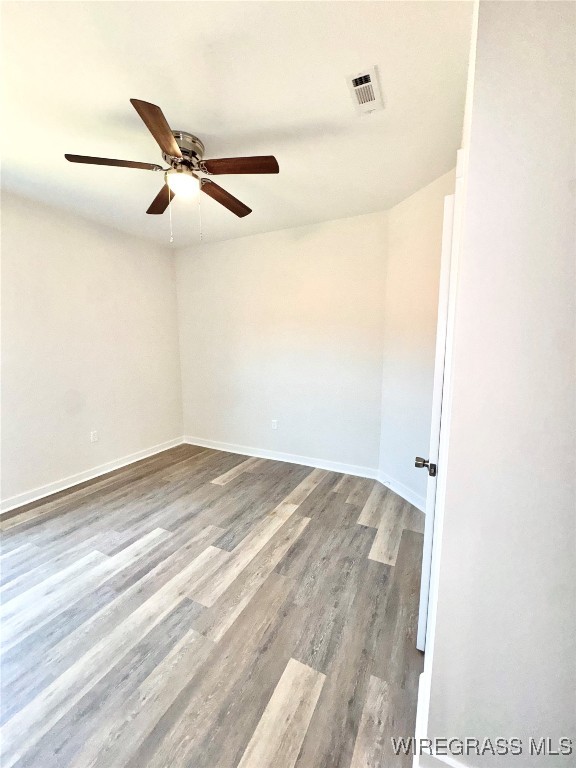 106 Neenan Drive