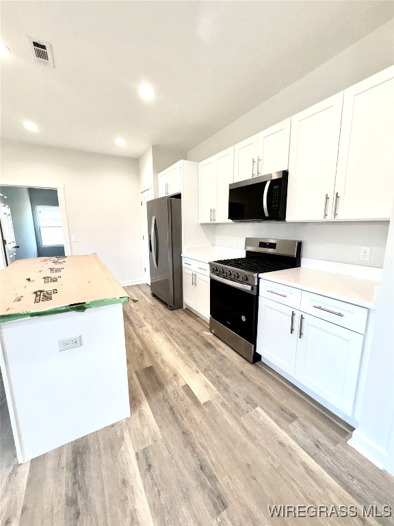 106 Neenan Drive