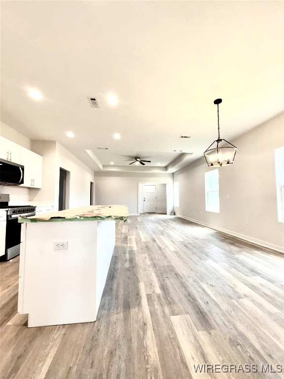 106 Neenan Drive