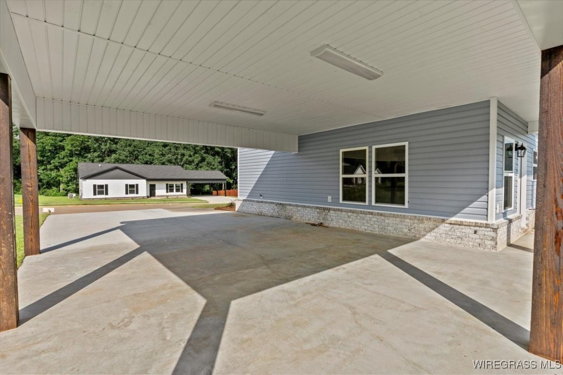 104 Neenan Drive