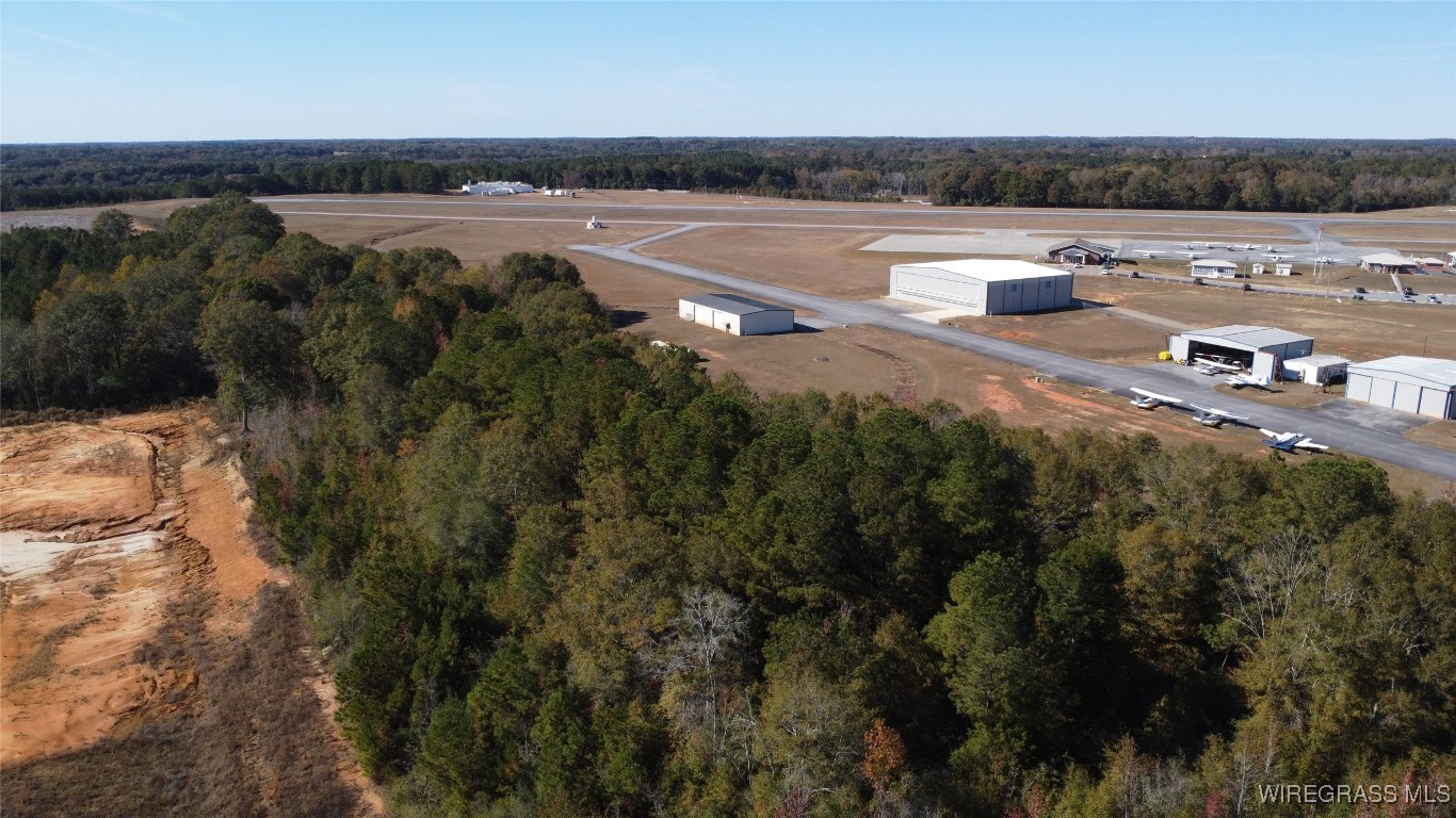 2318 County Road 622 .