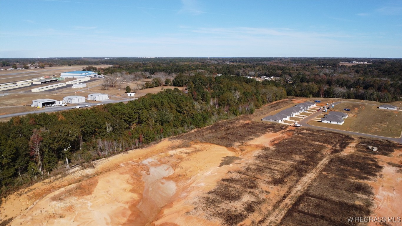 2318 County Road 622 .