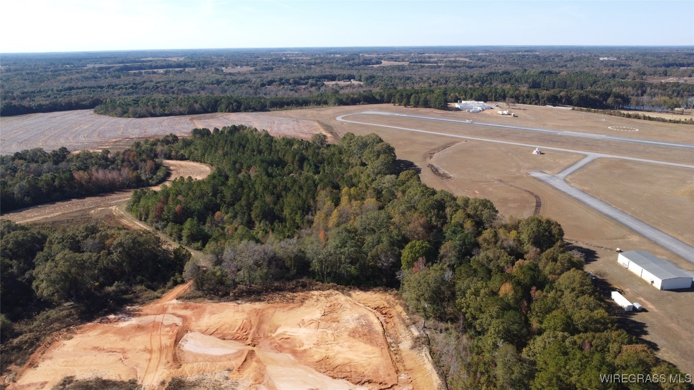 2318 County Road 622 .