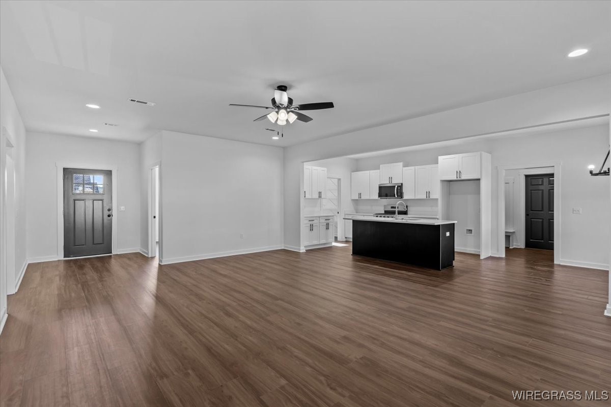 205 CONNEWAY Court