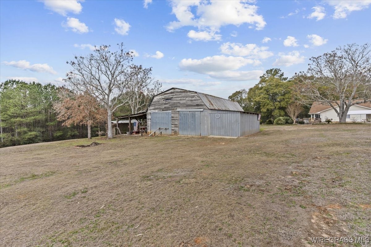 350 THURLOW Road