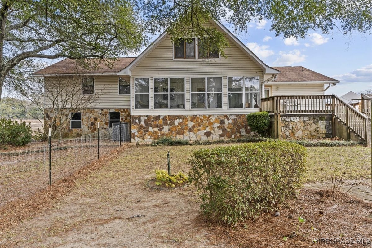 350 THURLOW Road