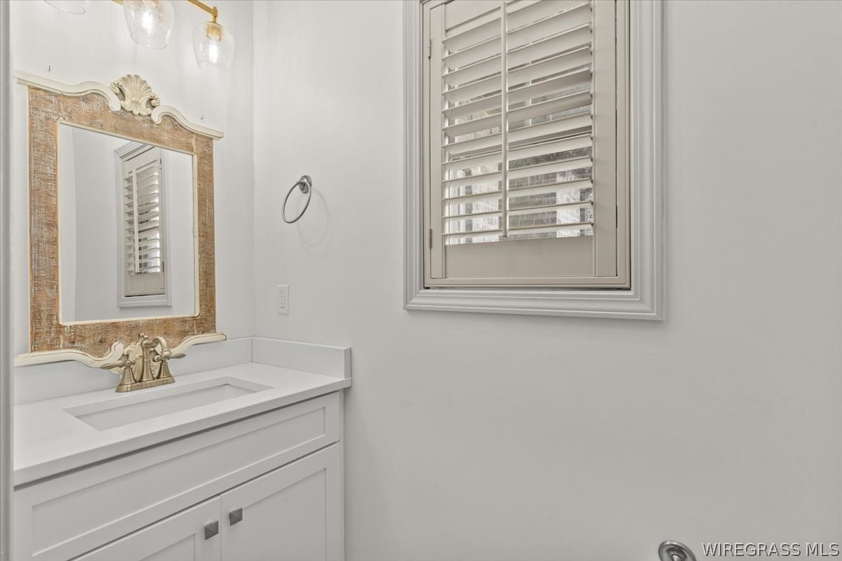 200 Central Park Circle