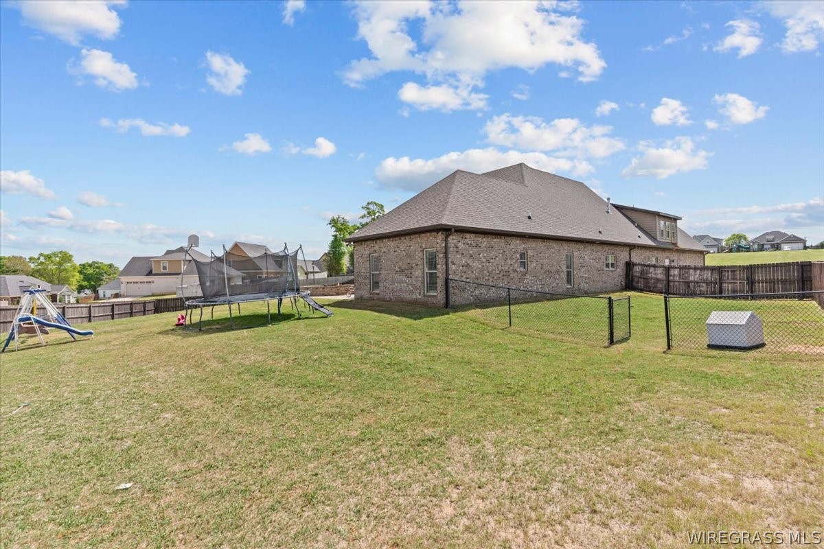 200 Central Park Circle