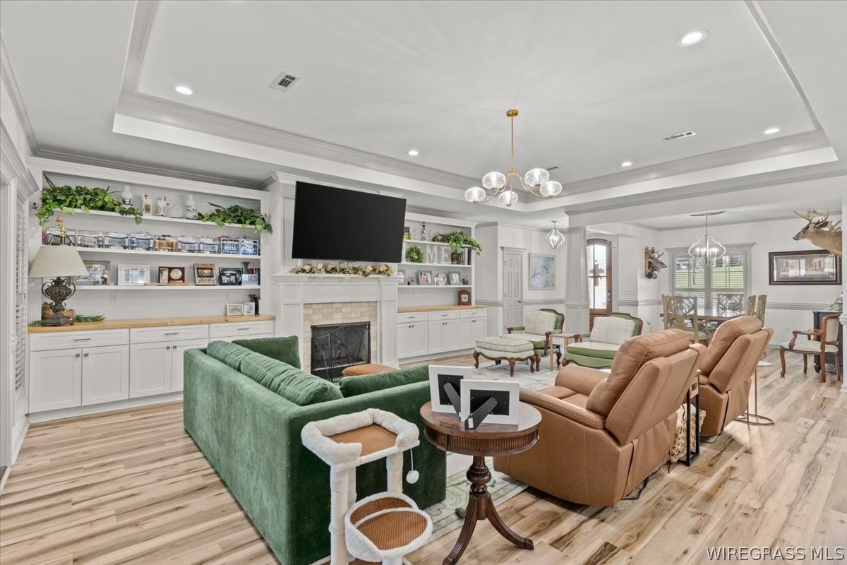 200 Central Park Circle