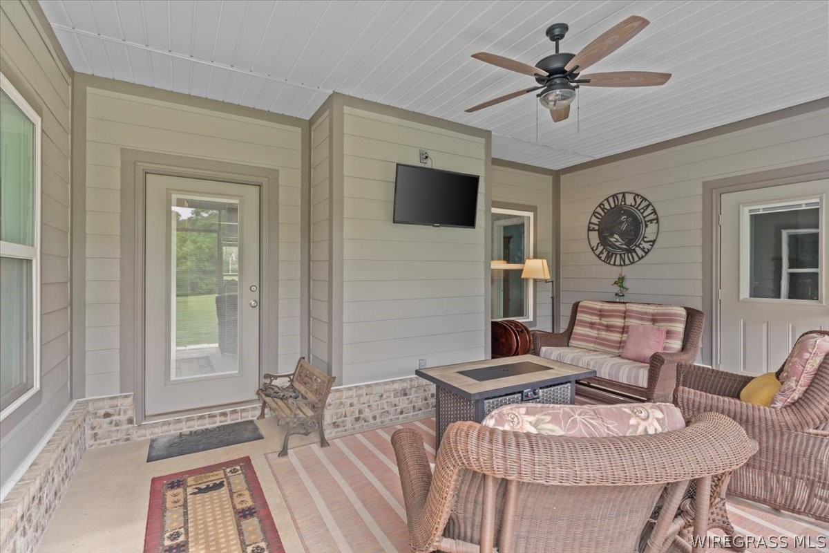 1207 County Road 1 .