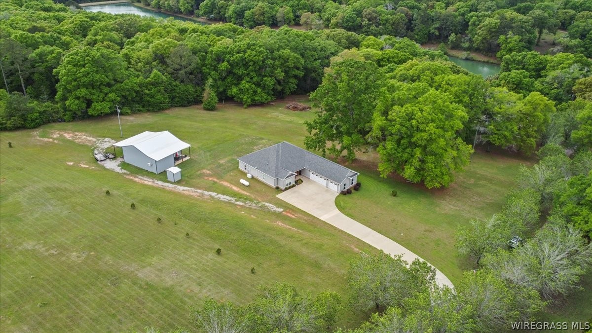 1207 County Road 1 .