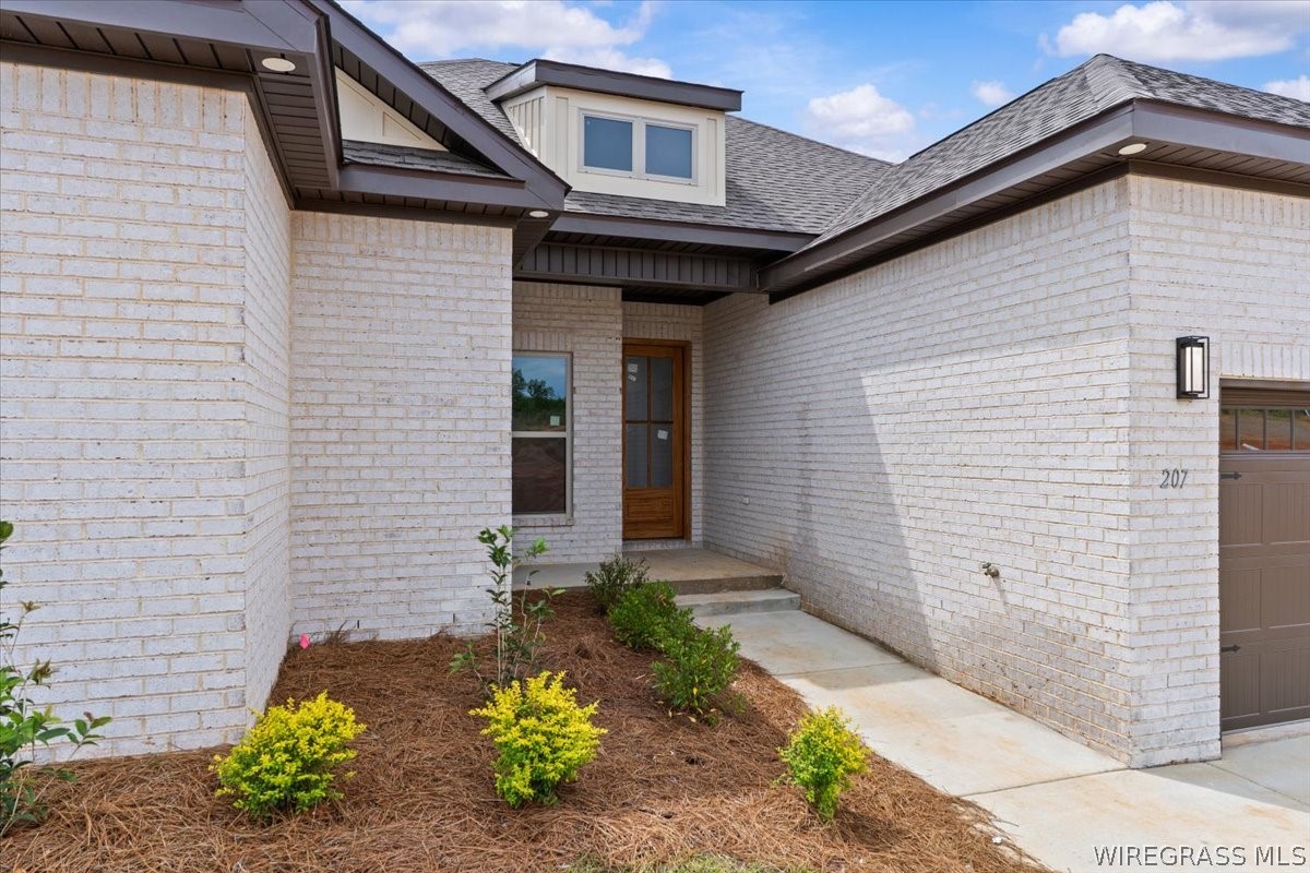 207 Oxford Drive