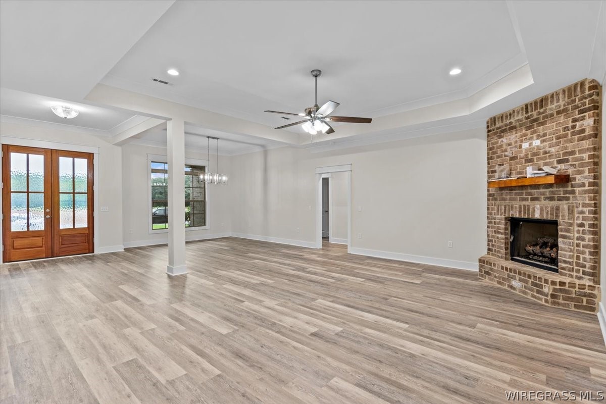 317 MULLHOLLAND Drive
