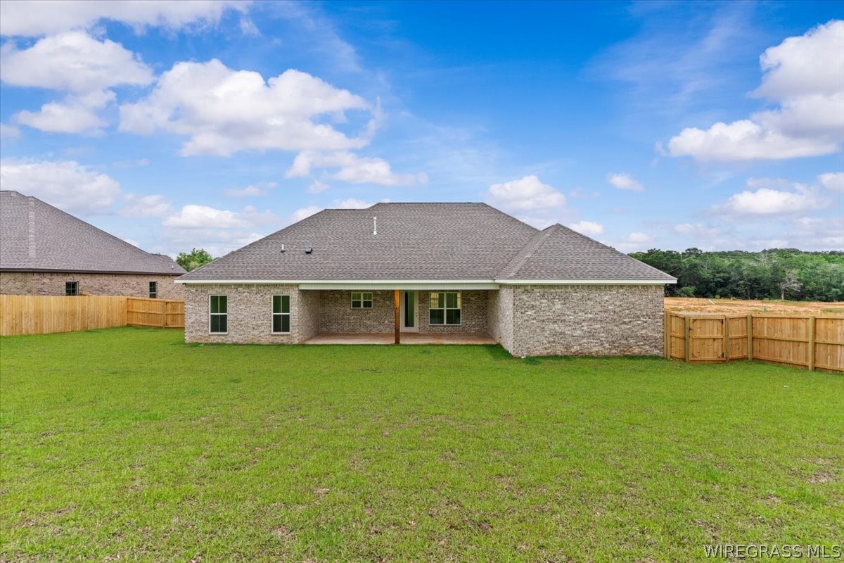 315 MULLHOLLAND Drive