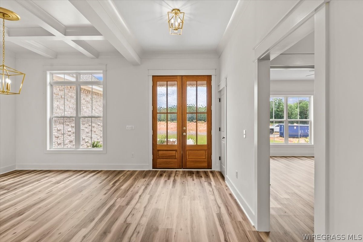 315 MULLHOLLAND Drive