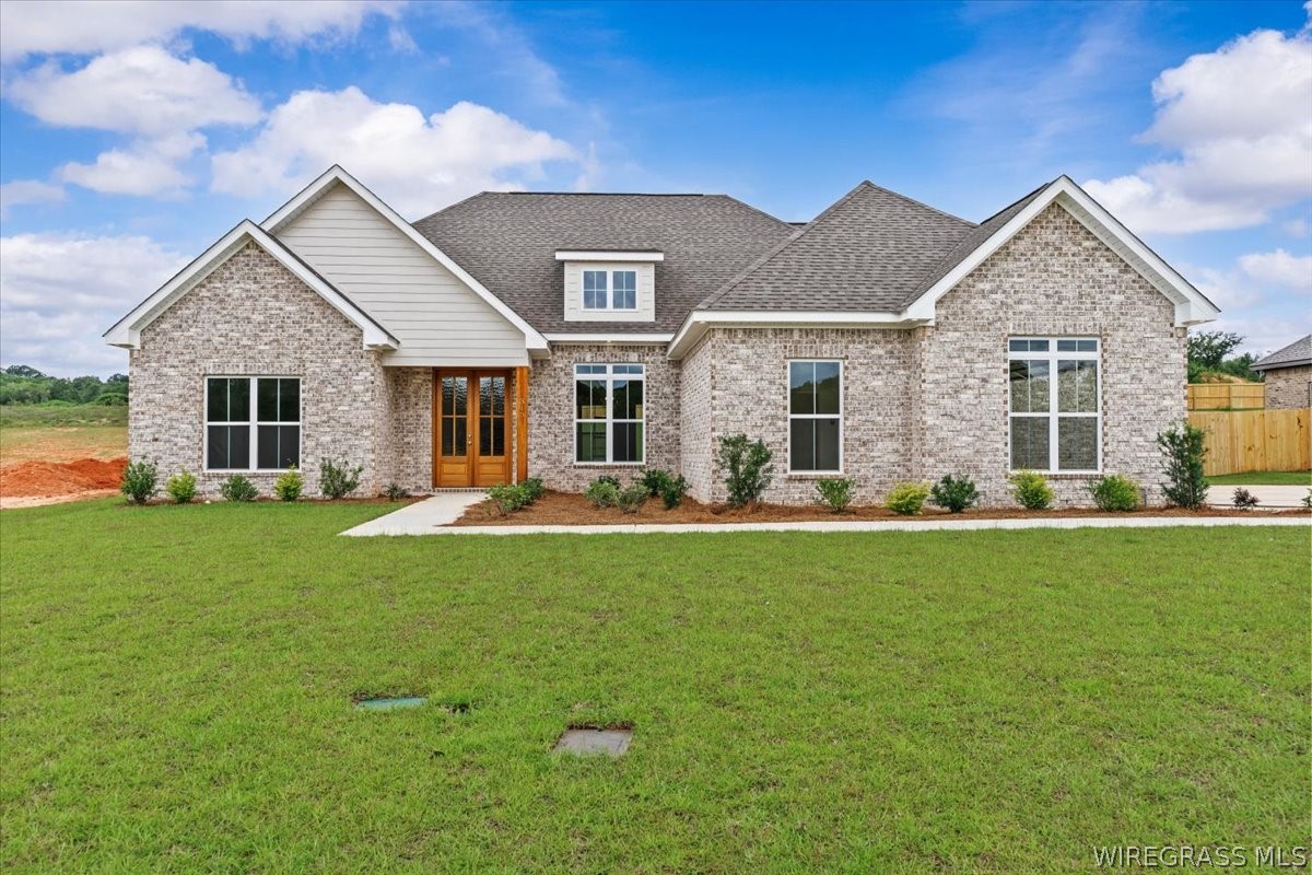 315 MULLHOLLAND Drive