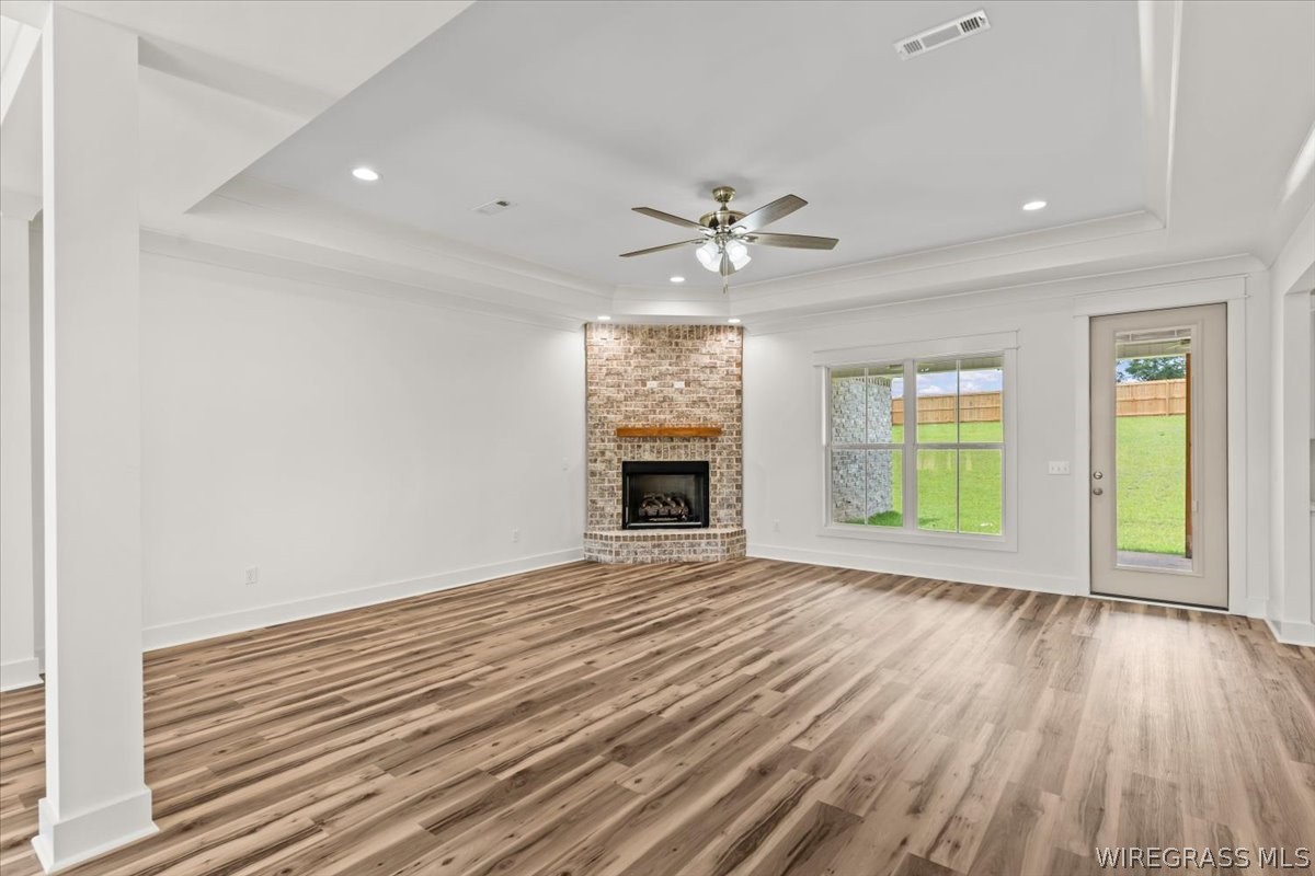 315 MULLHOLLAND Drive